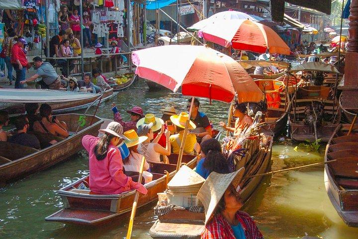Half-Day Damnoen Saduak Floating Market Small Group Tour