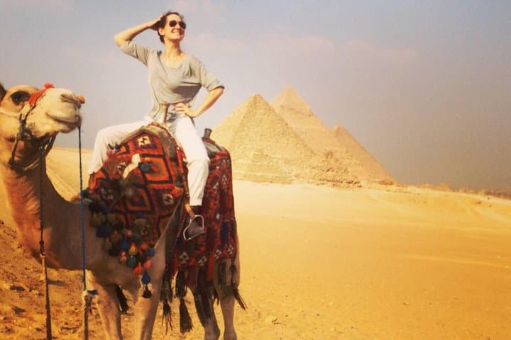 Day Tour to Giza Pyramids by Camel