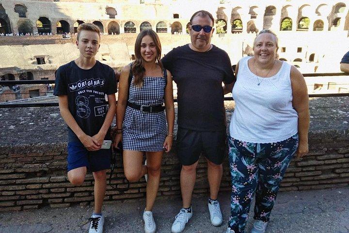 Colosseum guided tour with arena option