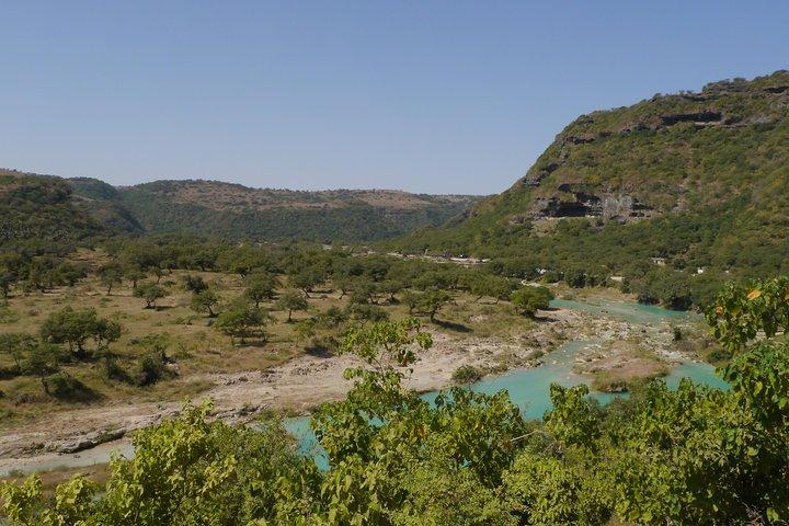 Salalah City and East Tour Combo (Darbat falls, Razat spring)