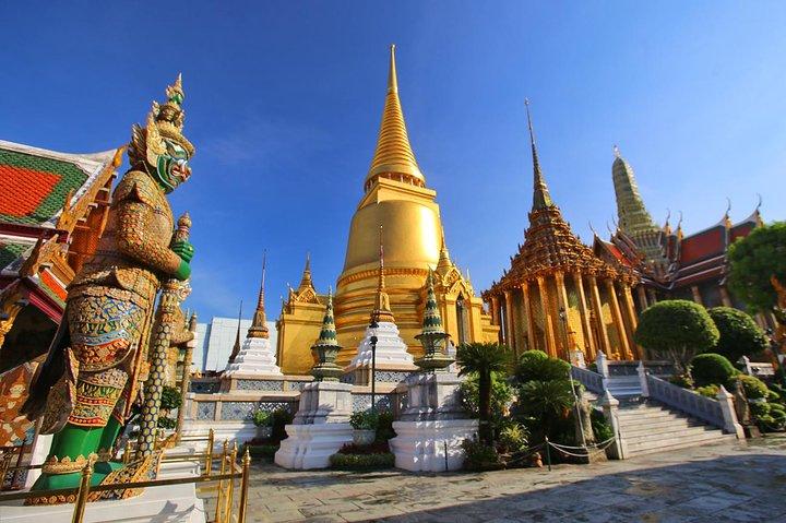 Private Customized Bangkok Tour with Personal Guide & Transport