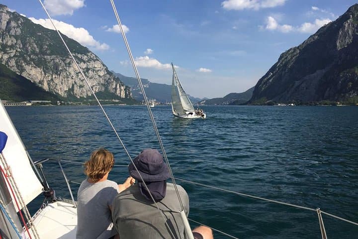 Sailing Experience on Lake Como: Fun, Relax and Adventure!