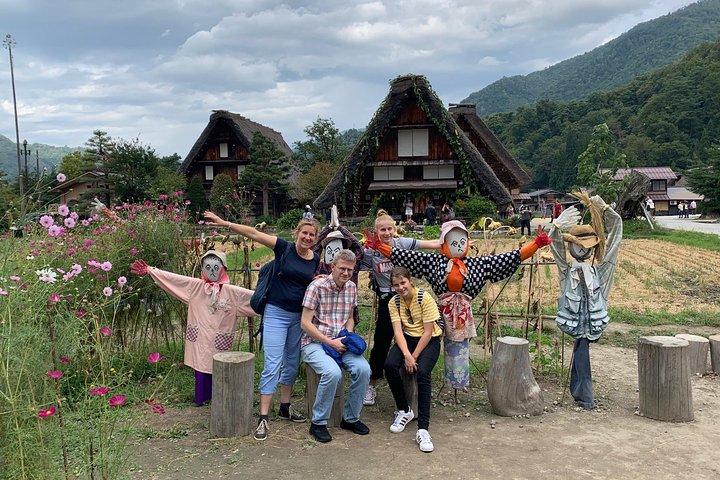 From Takayama: Shirakawa-go Half-Day Tour by Bus