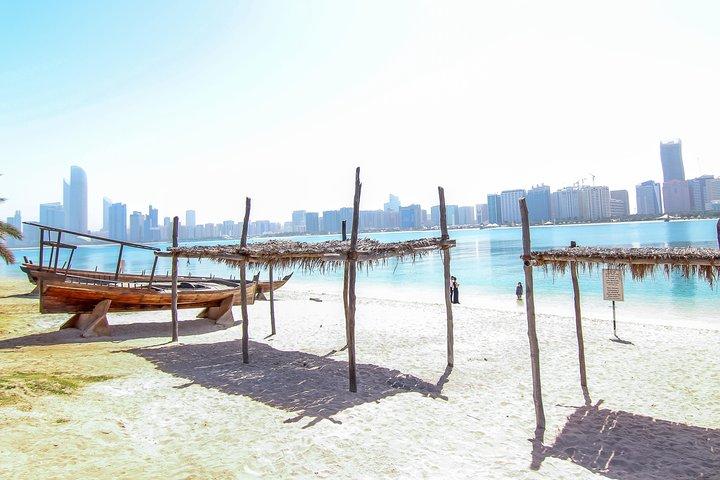 Abu Dhabi Full-Day City Sightseeing Tour from Dubai