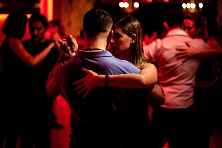 Buenos Aires: Private Tango Lesson with a Professional Dancer