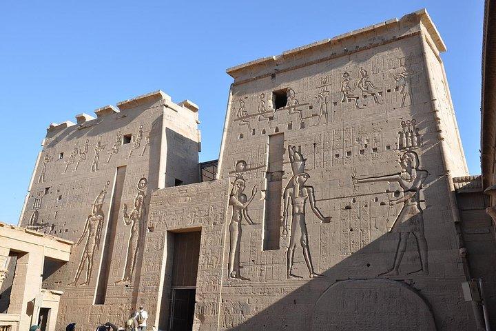 Private Guided Tour Karnak & Luxor Temples Tour with Hotel Pickup