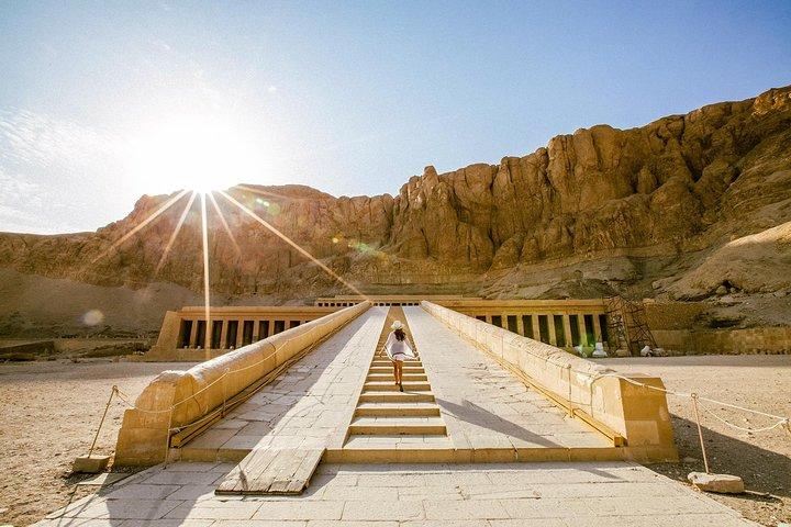 Private Half Day Tour of the West Bank of Luxor with Pickup