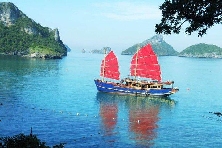 Full-Day Cruise to Angthong Marine Park by famous "The Red Baron"