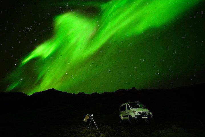Northern Lights Tour from Reykjavik in a Super Jeep