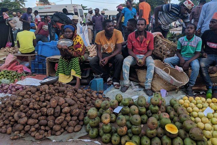 Prison Island and Stone Town Tour with Lunch