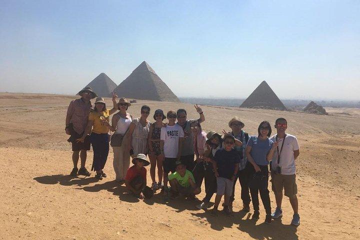 Full-Day Private Guided Tour of Giza, Saqqara and Memphis from Cairo
