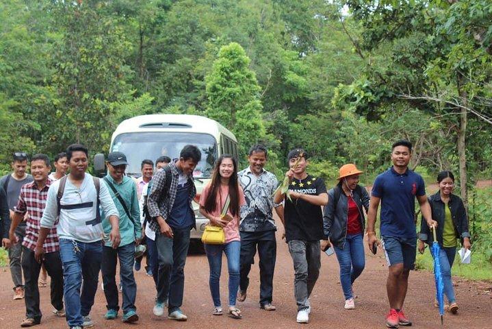 1 DAY- Remort temple , Koh Ker and Beng Mealea temple
