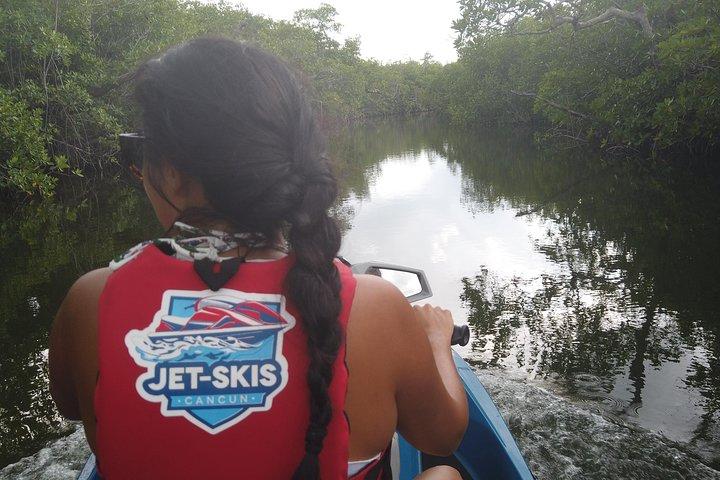 Cancun mangrove jet ski tour: 1 rider per jet ski