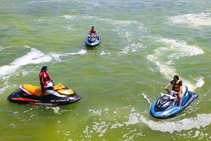 Cancun mangrove jet ski tour: 1 rider per jet ski