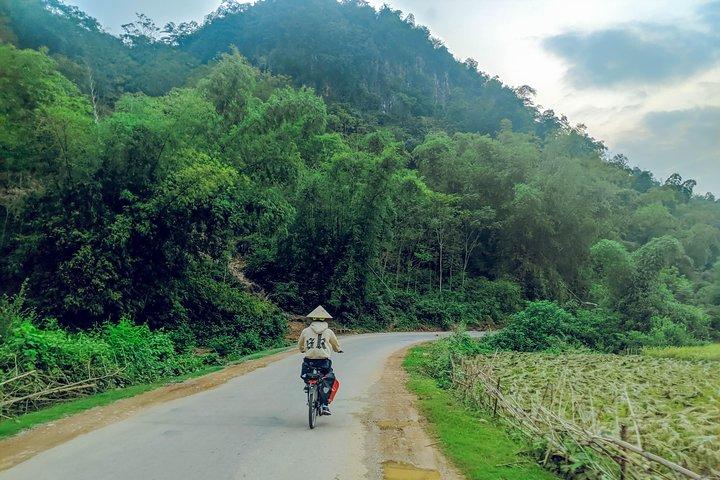 3 Days 2 Nights Mai Chau Pu Luong Ethnic Trail E-Bike Tour Private Transfer