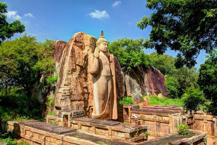 Ancient Kingdoms & Best of East (14 Days)