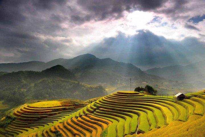 Sapa 2D1N Trekking to Giang Ta Chai Village from Hanoi by Bus