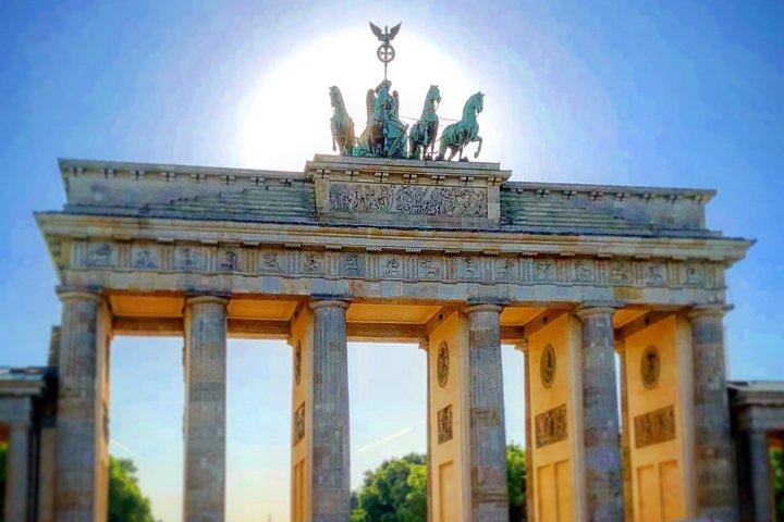 Best of Berlin by Car: Private 6-hour Tour with a Vehicle