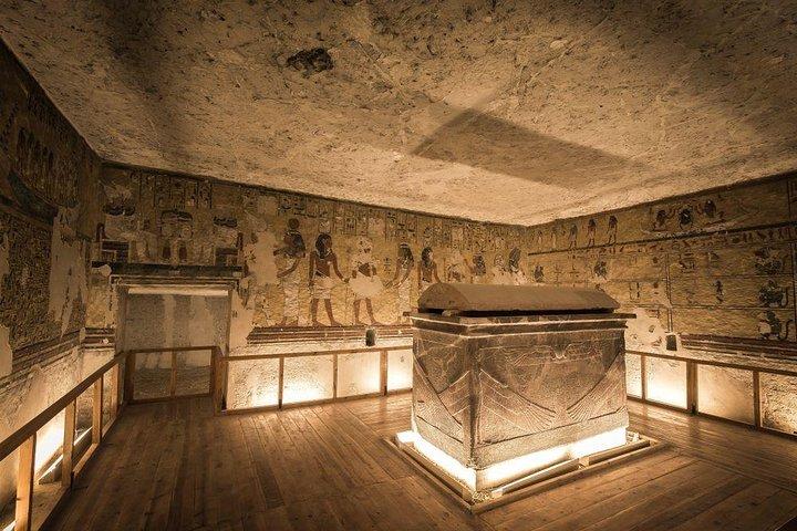 Valley of Kings and Hatshepsut
