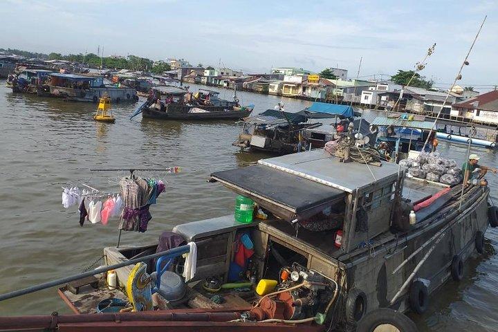 Cai Rang Floating Market, Vinh Long & Cai Be Full-Day Tour