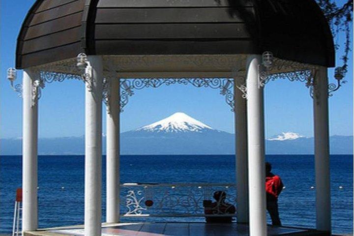 Llanquihue Lake Cirquit - Waterfalls