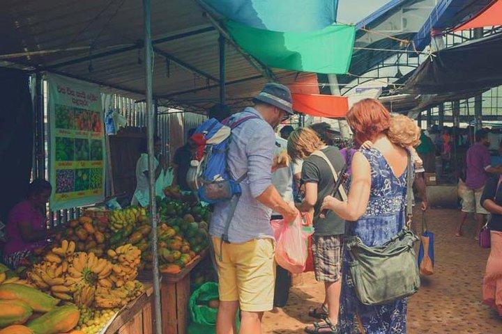 Local Market Tour & Cooking Demo with Lunch from Colombo Harbor