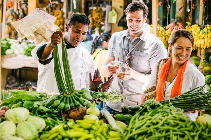 Local Market Tour & Cooking Demo with Lunch from Colombo Harbor