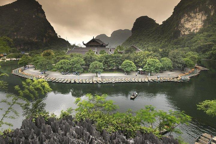 Enchanting Full Day Ninh Binh Caves and Temples from Hanoi