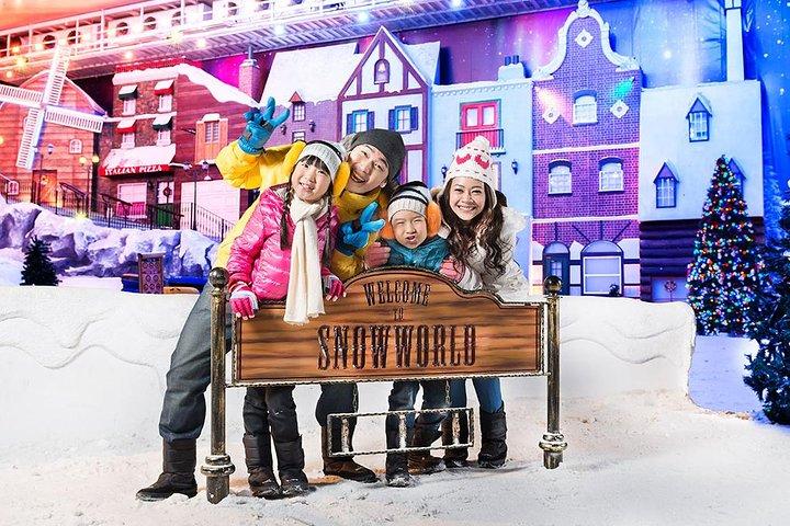 Full-day Genting Highland Tour With Cable Car Tickets