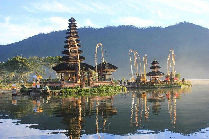 All inclusive Bali Sekumpul Waterfalls Trekking Tour