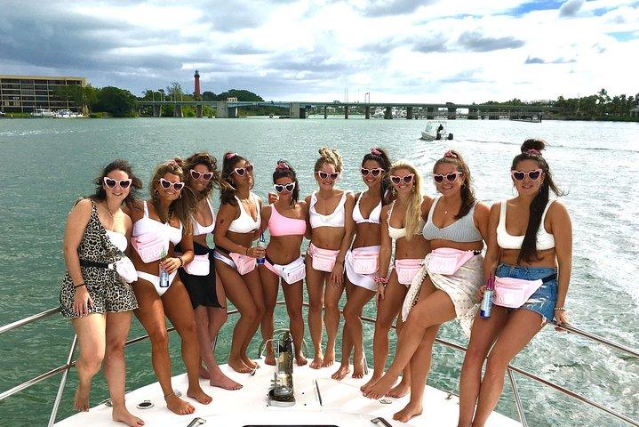 Jupiter Private Yacht Cruise with Captain/Stewardess