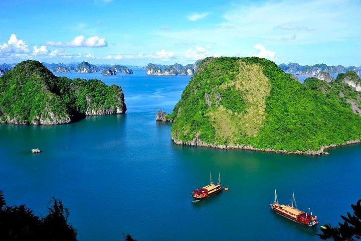Halong Bay Day Tour With Titop Island, Cave, Kayak & Lunch