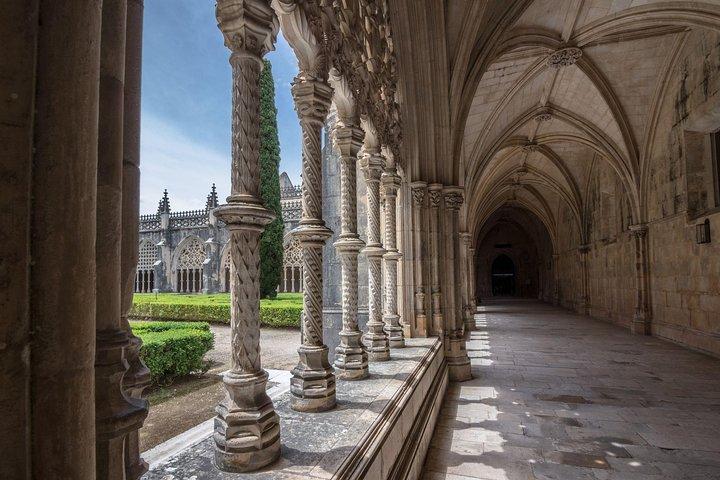 Fátima – Batalha – Nazaré – Óbidos: FAITH, HISTORY, AND BEAUTY