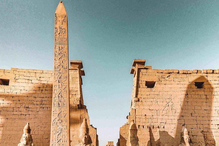 1 Night 2-Days Tours, Luxor West and East Bank and Balloon & Hotel From Luxor
