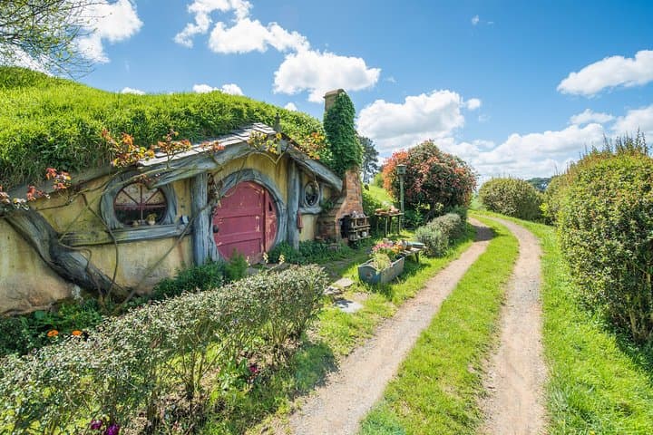 The Hobbiton Movie Set Signature Guided Tour from Auckland