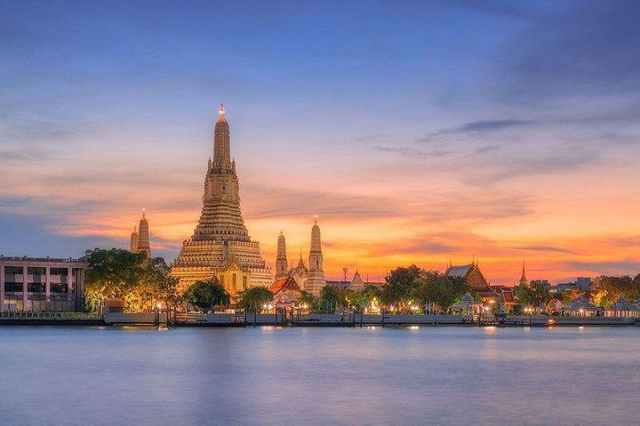 Bangkok Sunset Insta-worthy Landmarks Tour with Dinner