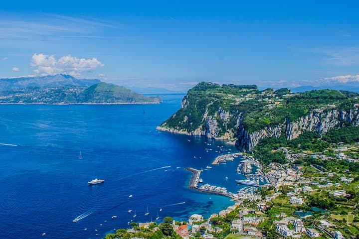 Capri Private Boat Excursion from Castellammare Di Stabia
