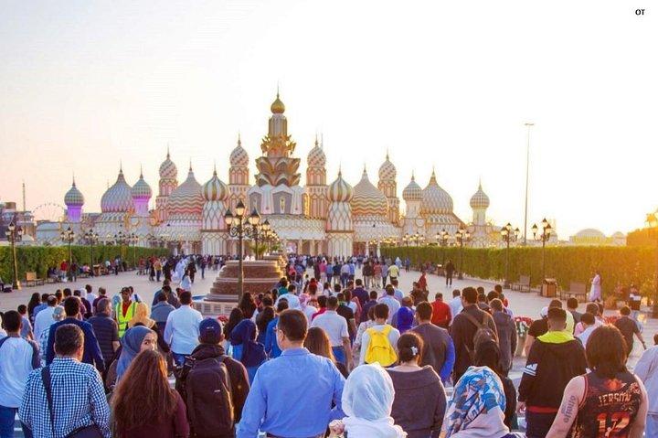 Private Tour: Miracle Garden, Butterfly Garden & Global Village