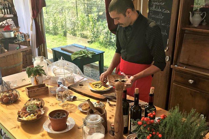 Semi-Private Truffle Hunting & lunch @ Winery, San Gimignano