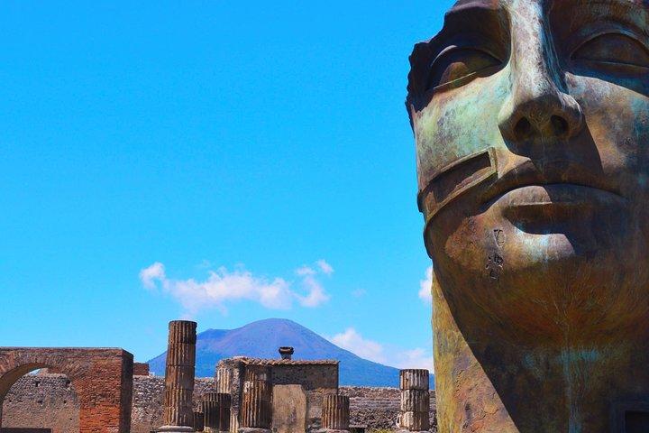 Pompeii 2 hrs private walking tour with an archaeologist-Skip the line included