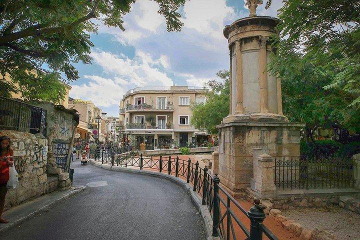 Private 3-hour Walking Tour of Plaka and Monastiraki with official tour guide
