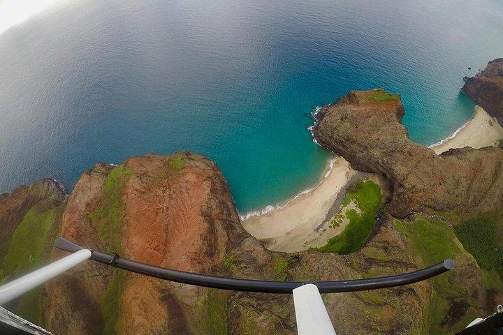 Private Kauai Helicopter: Ultimate Waterfall & Canyon, Free Video