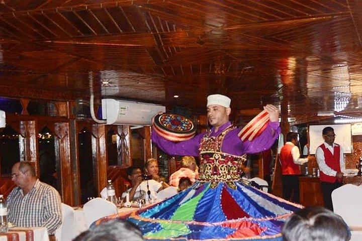 Dubai Creek Cruise Dinner with Transfer