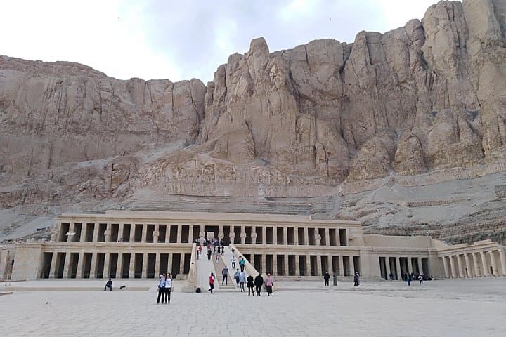 Guided Trip To the West Bank In Luxor