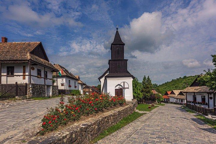 HOLLÓKŐ UNESCO World Heritage site + Eger Castle Private guided tour