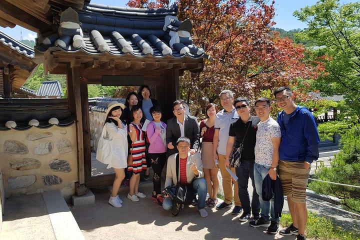 Afternoon Seoul: Hanok Vibes, Netflix Street Food & N Seoul Tower