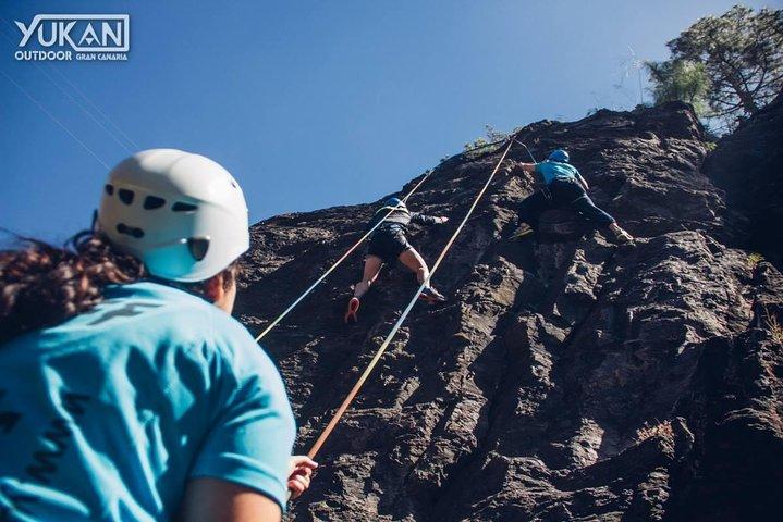 Climbing + Zipline + Via Ferrata + Cave. Adventure route in Gran Canaria