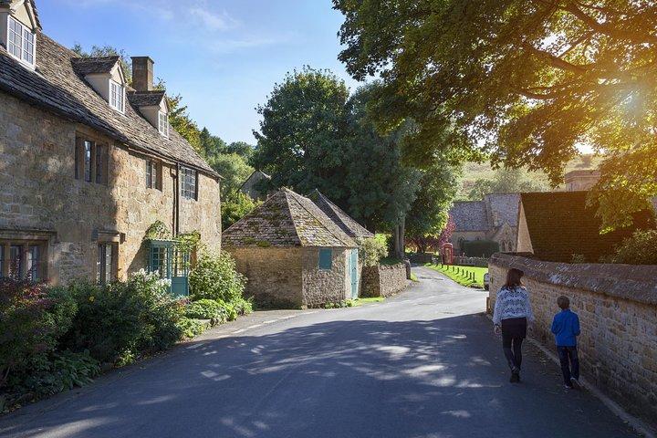 Cotswolds Small Group Tour from London