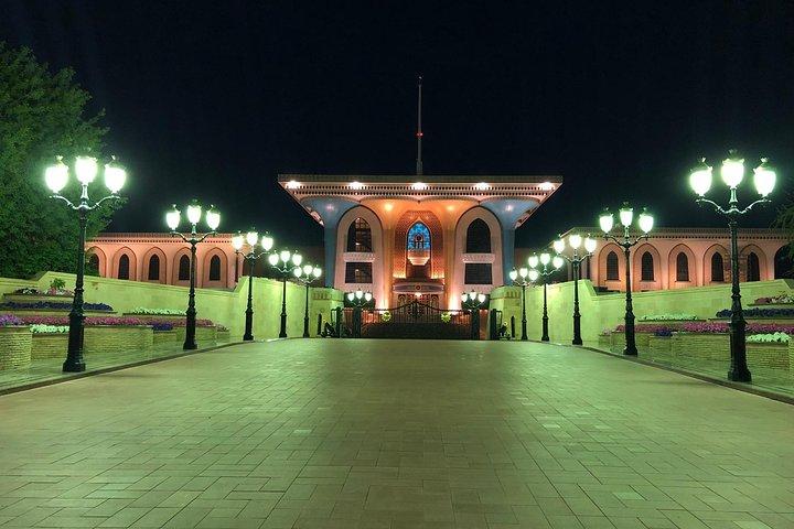 Evening Muscat Group Tour