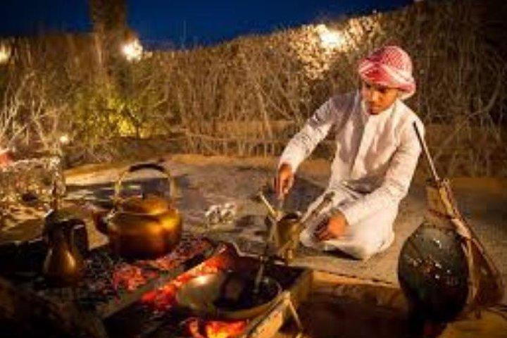 Desert Camping With The Bedouins Under The Stars - White & Black Deserts